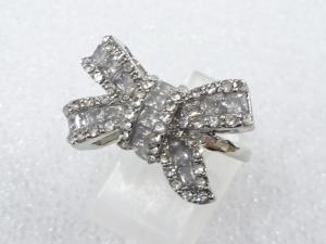 クリスタル　指輪(10号)